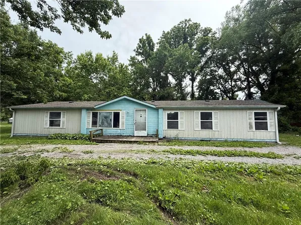 18505 E Truman Rd, Independence, MO 64056
