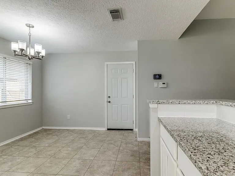 7218 Ridgeberry Dr — Photo 13