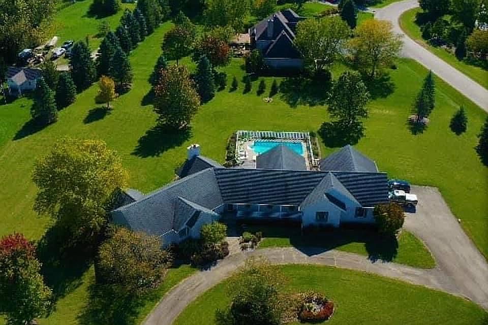 1st image of 1422 Sunflower Dr