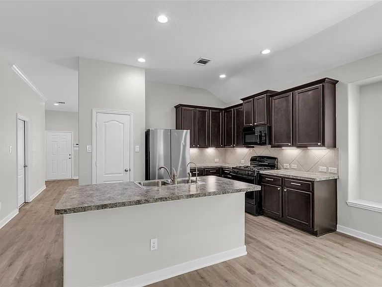1510 Bella Garden Ct — Photo 6