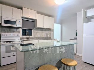 12132 101st St NW, Edmonton, AB T5G2C3