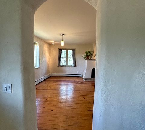 5th image of 108 Mesa Vista St