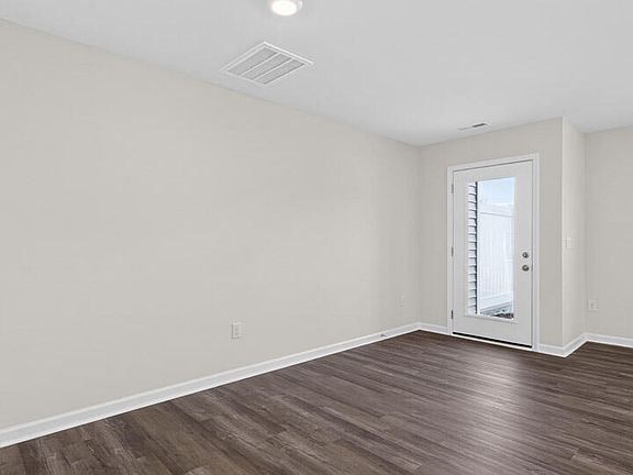 4th image of 111 Clementine Street