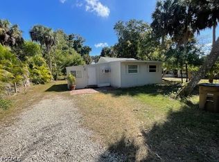 215 Delray Ave, Fort Myers, FL 33905
