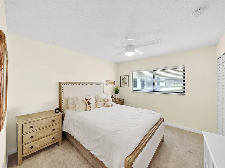 15011 Ashland Cir #23 — Photo 13