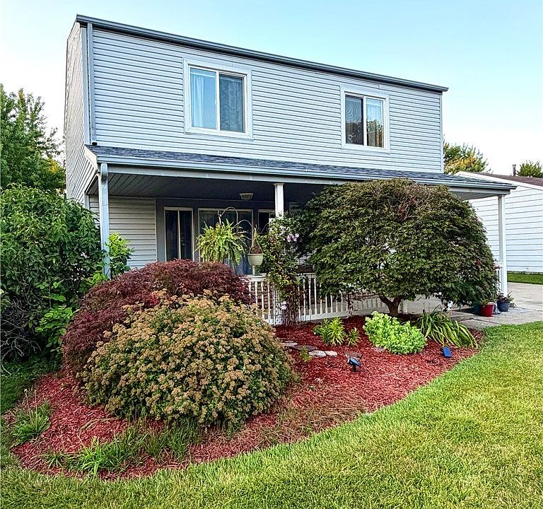 1st image of 2051 Randall St
