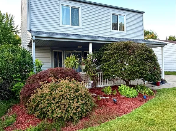 2051 Randall St, Lorain, OH 44052
