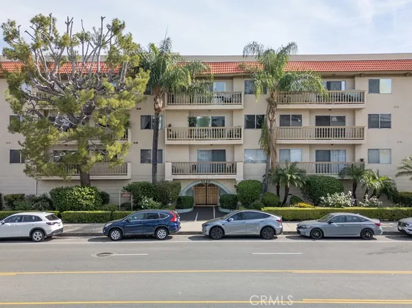 5400 Lindley Ave Unit 221, Encino, CA 91316