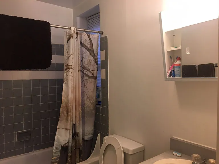 821 Beacon St #1C — Photo 6