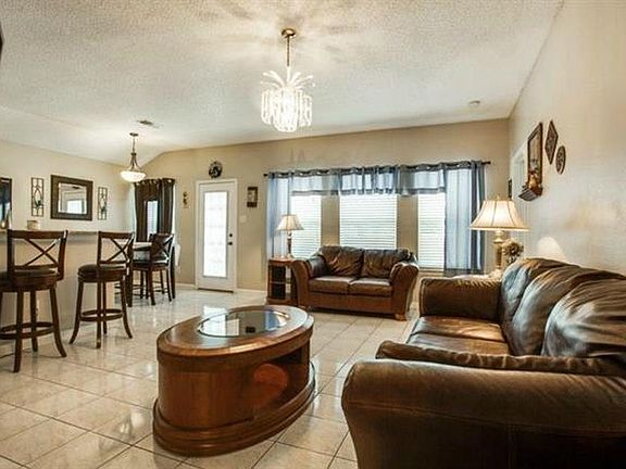 5th image of 2366 Laurel Hill Ln