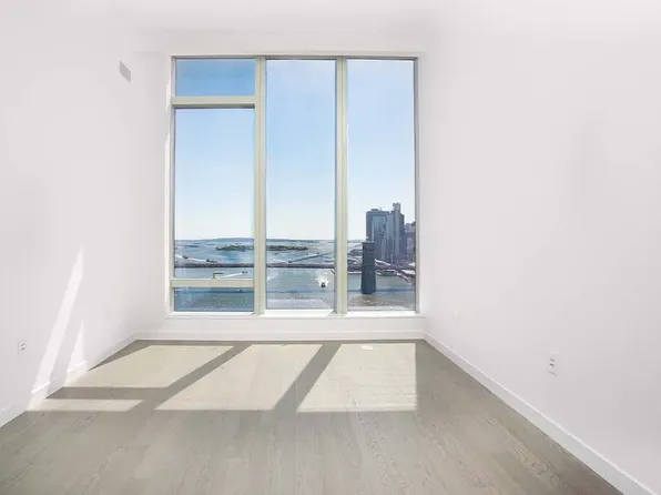 252 South Street image 14 of 15