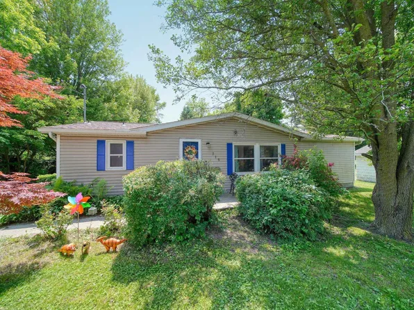 715 W Main St, Morenci, MI 49256