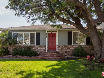 8021 Agnew Ave, Los Angeles, CA, 90045
