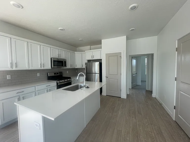 2071 Elk Vista Dr — Photo 10
