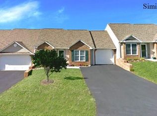 45 Sunrise Ln, Roanoke, VA 24019