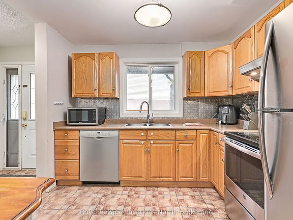 5th image of 590 10th St