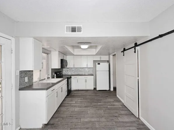 2416 W CARIBBEAN Lane #2, Phoenix, AZ 85023