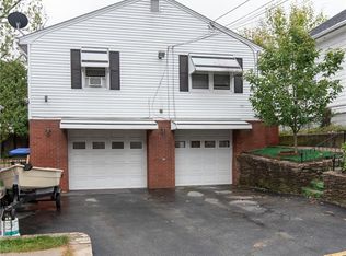 52 Pomona Ave, Providence, RI 02908