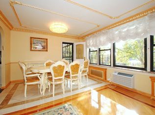 10849 63rd Ave, Flushing, NY 11375