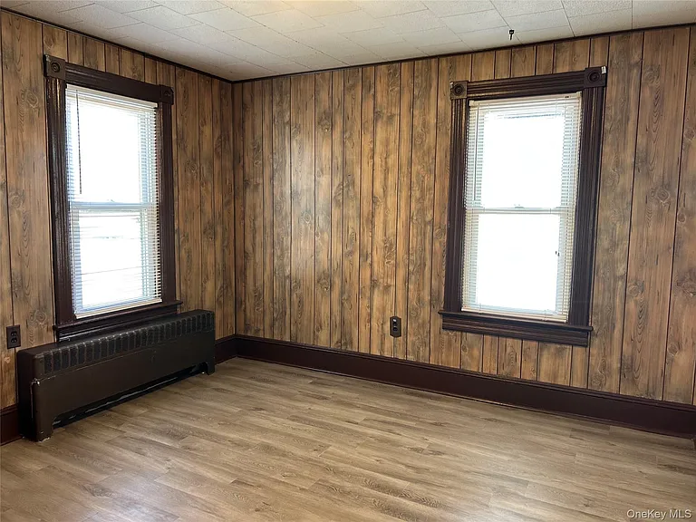 84 Orange Ave — Photo 13