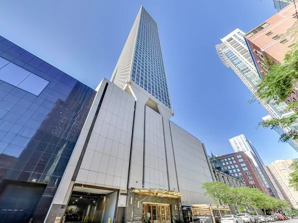 111 E Chestnut St APT 48J, Chicago, IL 60611