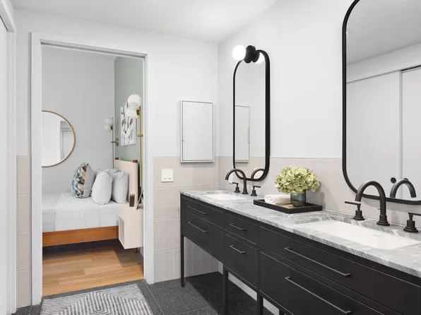 547 West 47th Street image 9 of 31