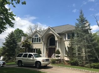 8 Woodland Rd, Montville, NJ 07045