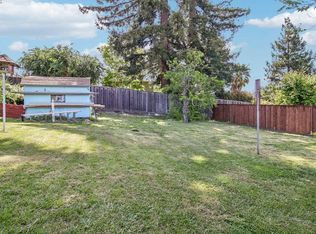19136 Mayberry Dr, Castro Valley, CA