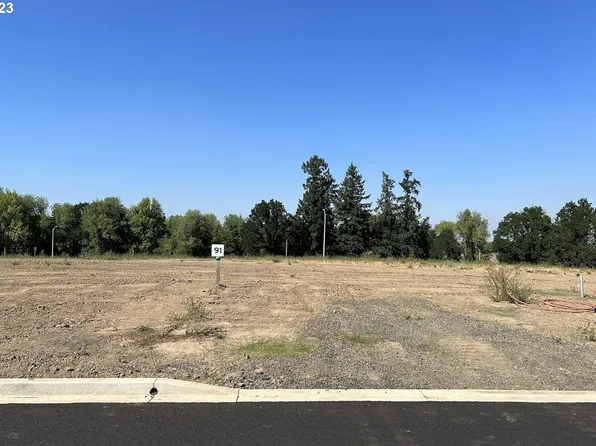 1557 NW Adelaide St #91, McMinnville, OR 97128
