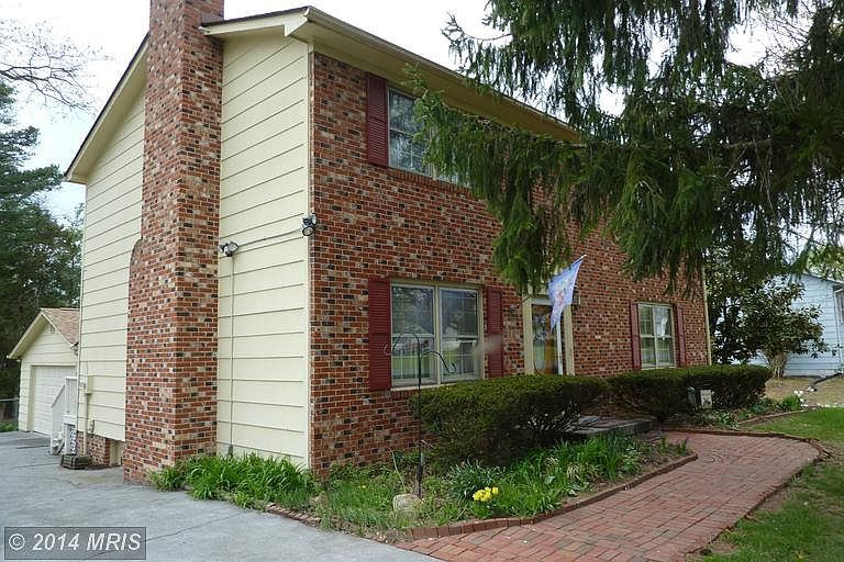 1st image of 406 Westmoreland Dr