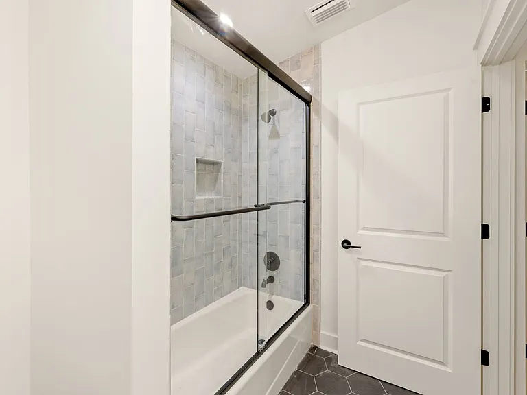 2929 Miccosukee Rd #2 — Photo 12