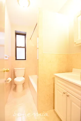 Rented by Bohemia Realty Group | media 6