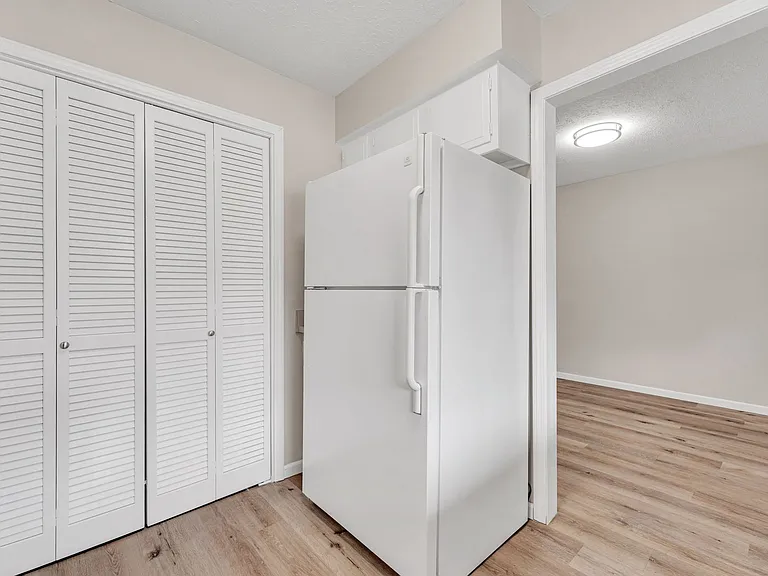 3700 E Cherry St — Photo 11