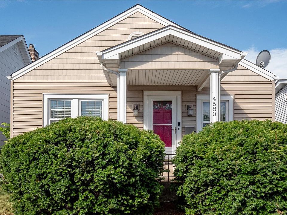 1st image of 4680 Allemania St