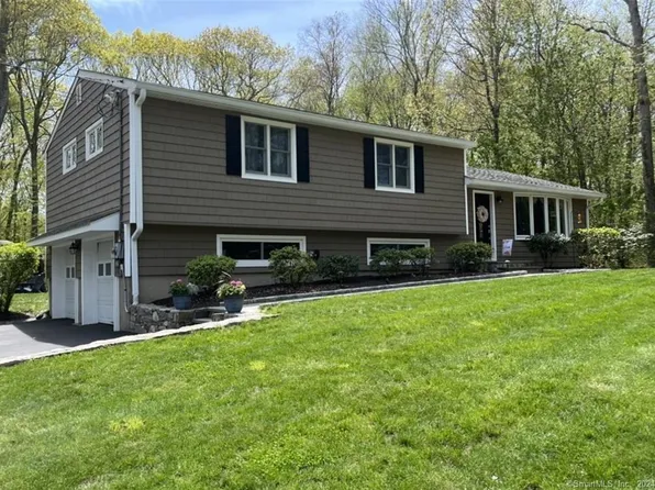 49 Chalk Hill Road, Monroe, CT 06468