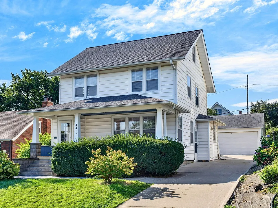4417 Poppleton Ave