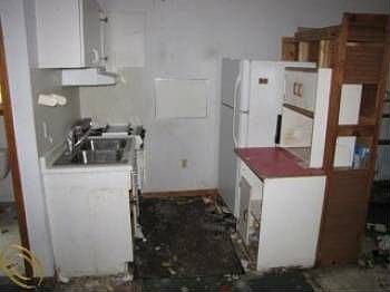 2nd image of 21665 W 9 Mile Rd