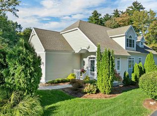5 Metea Ln, Bedford, NH 03110