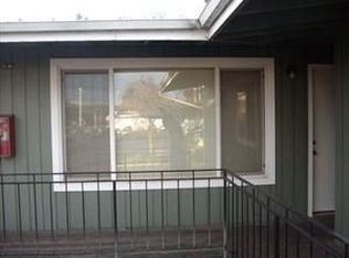 310 Pioneer Pkwy W APT 5, Springfield, OR 97477