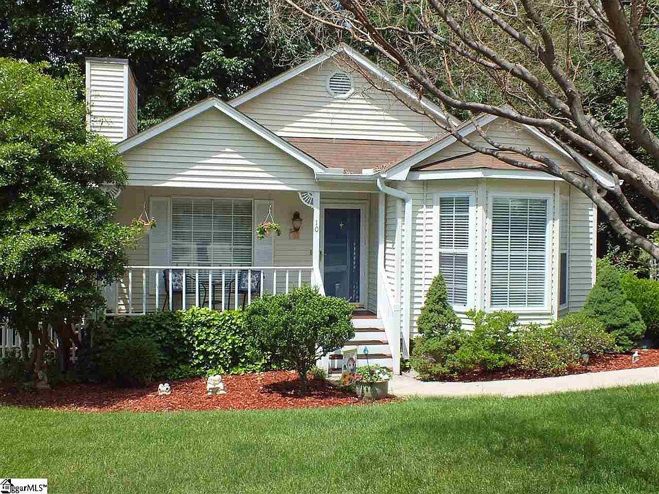 1st image of 10 Glenview Dr