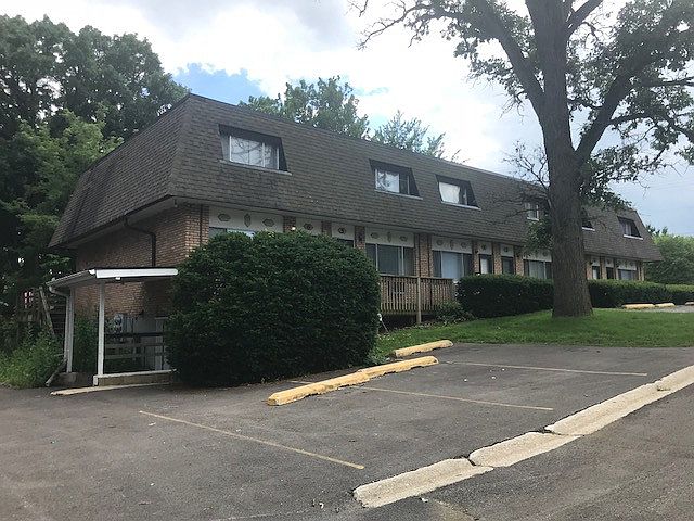 1st image of 131 N Lincolnway APT 5