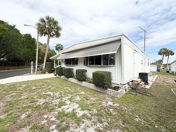 4th image of 219 Murray Dr