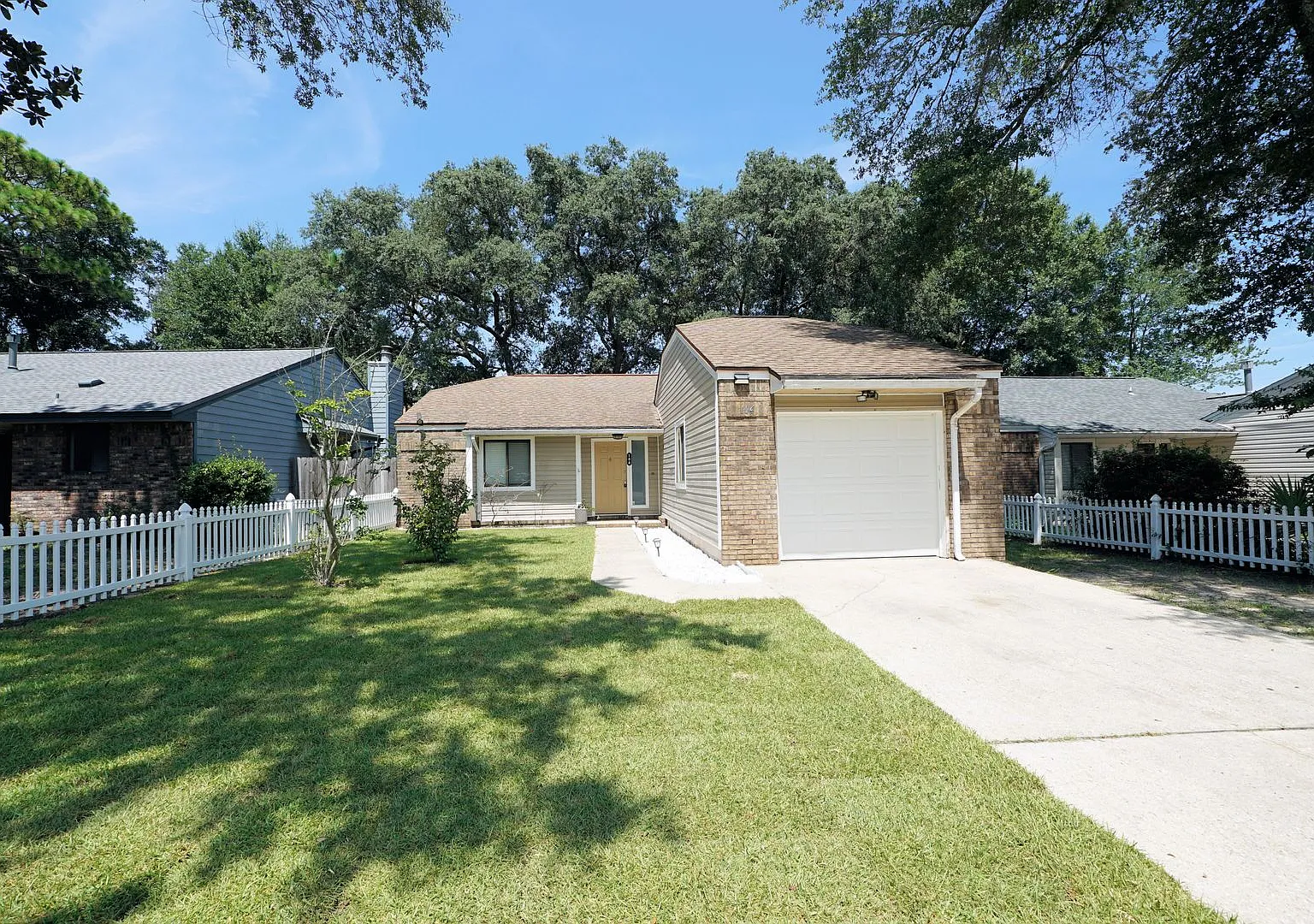 Great Niceville Location near Schools and NWFSC — Photo 2