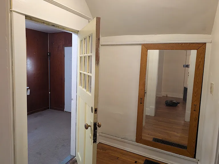 812 W Main St #1 — Photo 16