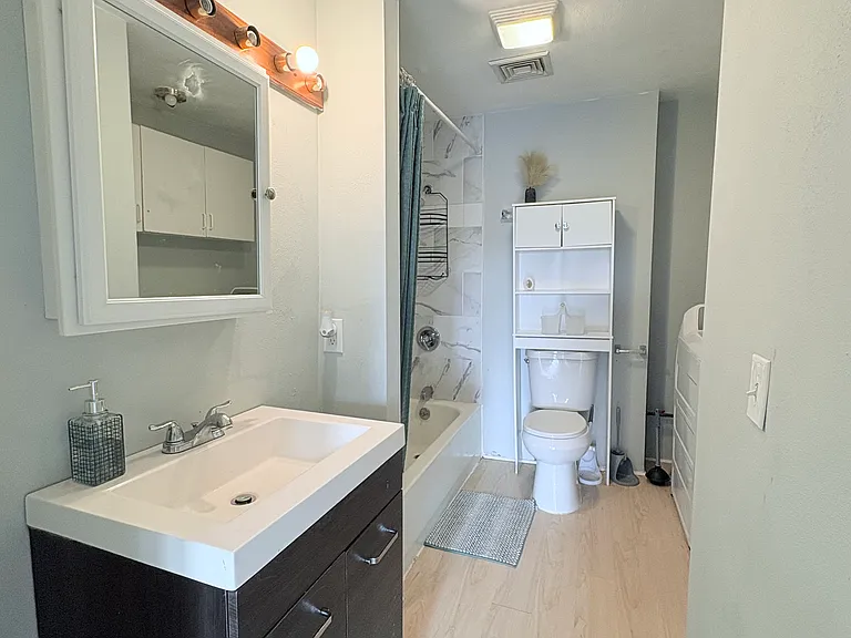 97 Fairview Ave #2 — Photo 5