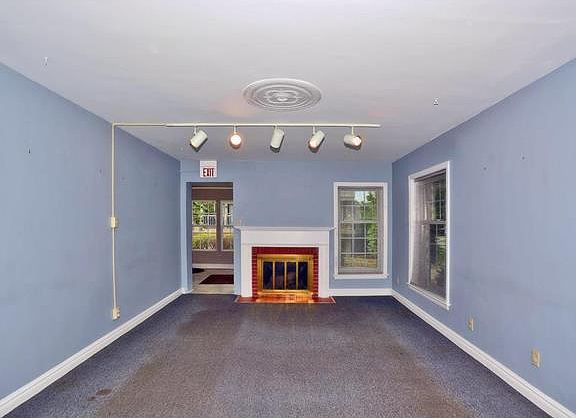 3rd image of 430 S Clay Ave
