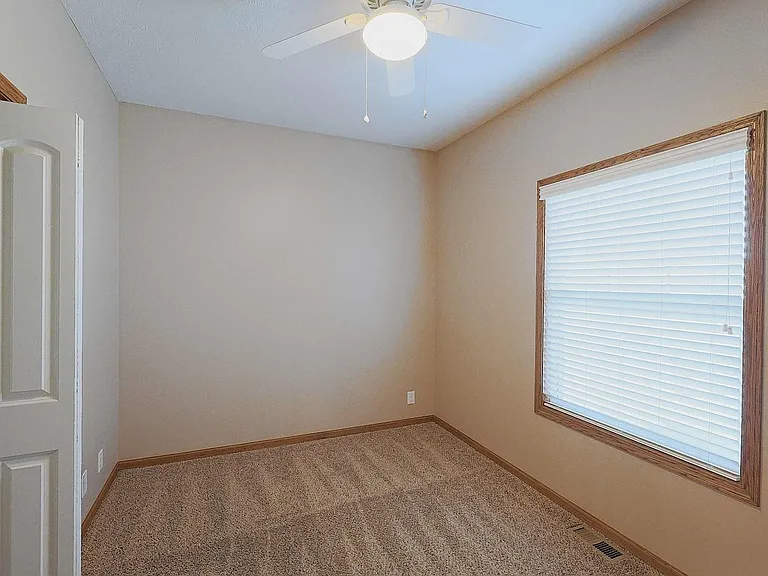 3154 King Ridge Blvd — Photo 6