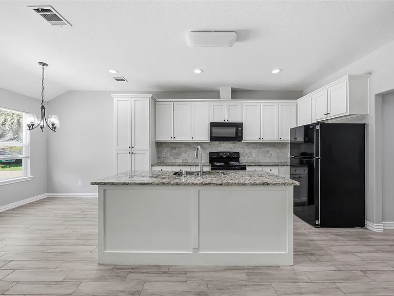 3425 Mount Pleasant St #B — Photo 7