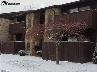 3261 Mayfield Rd, Cleveland, OH 44118