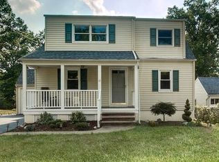 45 Oakwood Ave, Livingston, NJ 07039